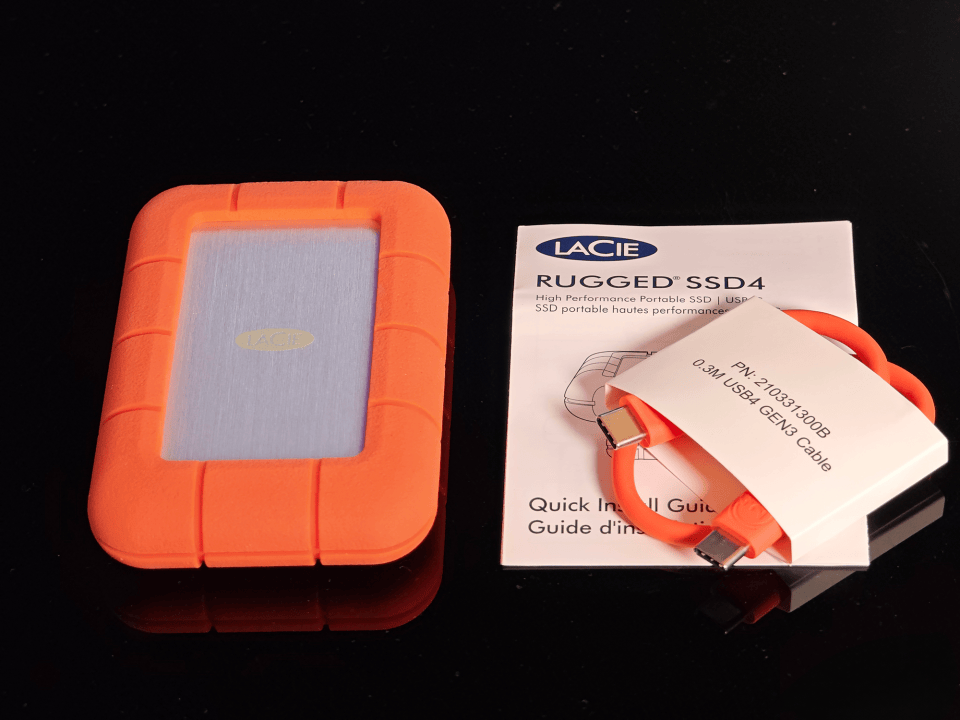 雷孜Rugged SSD4三防神盘实测:4000MB/s又快又安全!