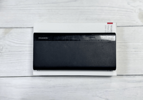 手机充电宝哪个牌子好？好用又实惠10款手机充电宝推荐，充电快又安全！