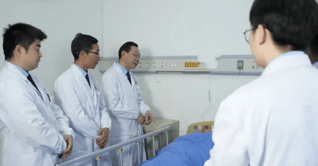 痔疮手术也“美容”！矢状切口横分纵扎术，助你告别尴尬瘢痕