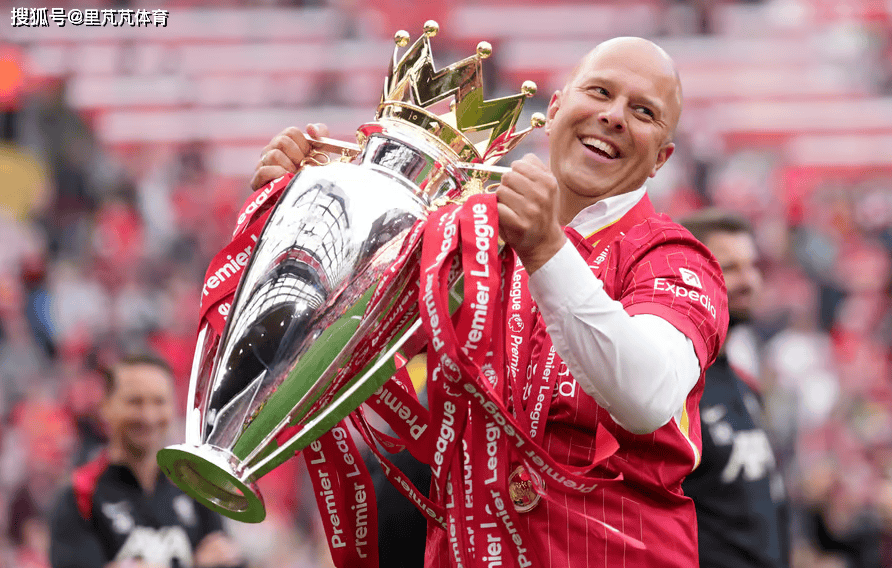 接班TAA失败！半赛季伤缺96天，利物浦新飞翼难满足斯洛特要求