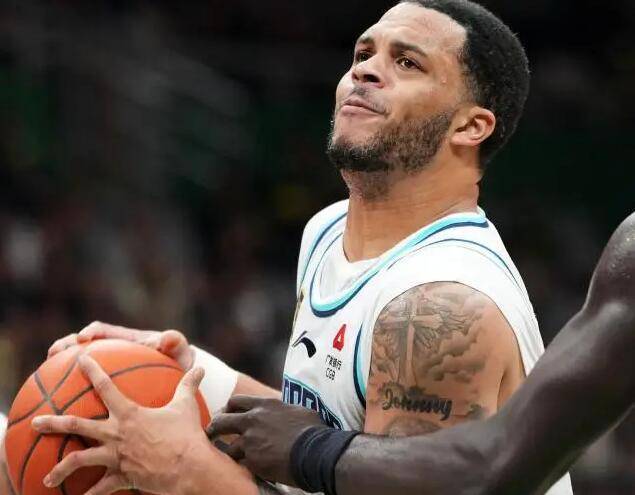 罚单！韦瑟斯庞辱骂裁判被罚3万 刘维伟被罚1万