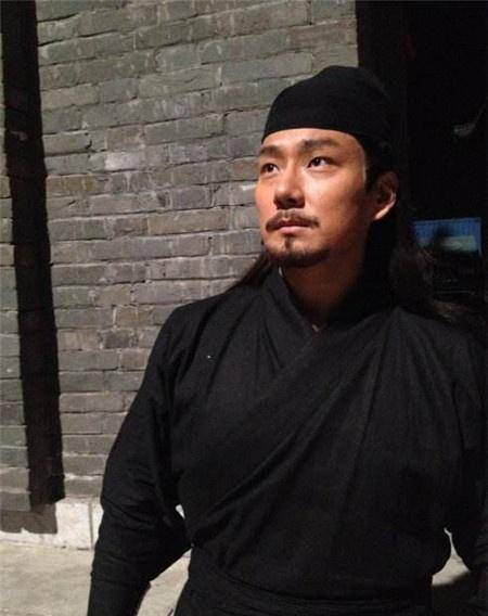 凄惨的一个人,情深义重屡建功勋,最后却被活活剐死