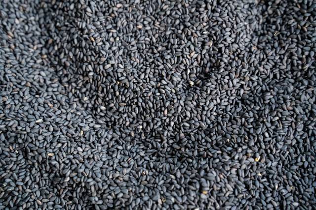 黑芝麻对男性性功能真有好处吗，看完专业解析不再走弯路？