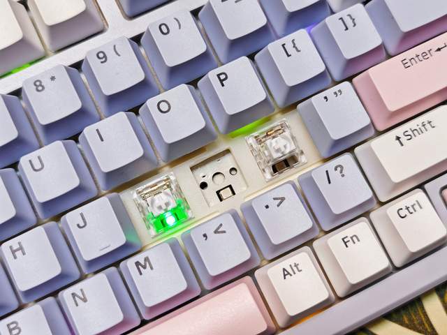 无线“耐力王”终结焦虑：最强续航无线键鼠套装雷柏VT9 MAX + V700DIY-98长续航版！