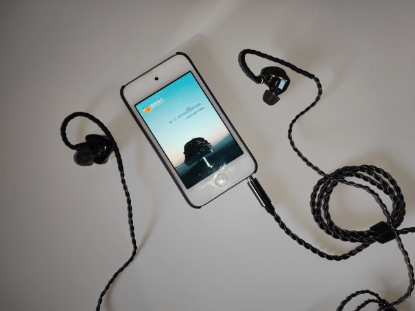 百元HiFi的越级惊喜：西圣入耳式HiFi耳机深度评测