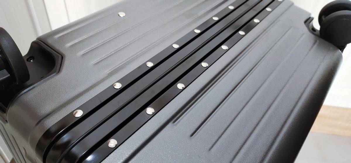 200KG 承重+4 层进口科思创，GaKior行李箱测评：非时尚6 防，耐用性一流