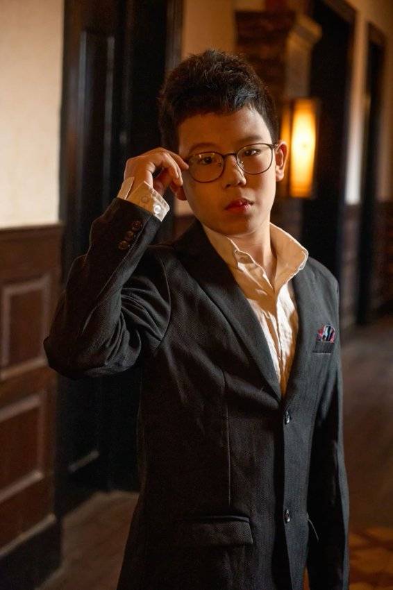 上海礼智信影视文化传媒出品的《繁花之黄河路保卫战》正式开拍 