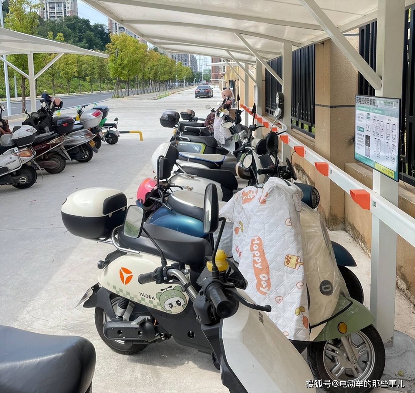 电动车什么时候换电池好？为啥不建议冬季换？行内人说出3个原因_搜狐汽车_搜狐网