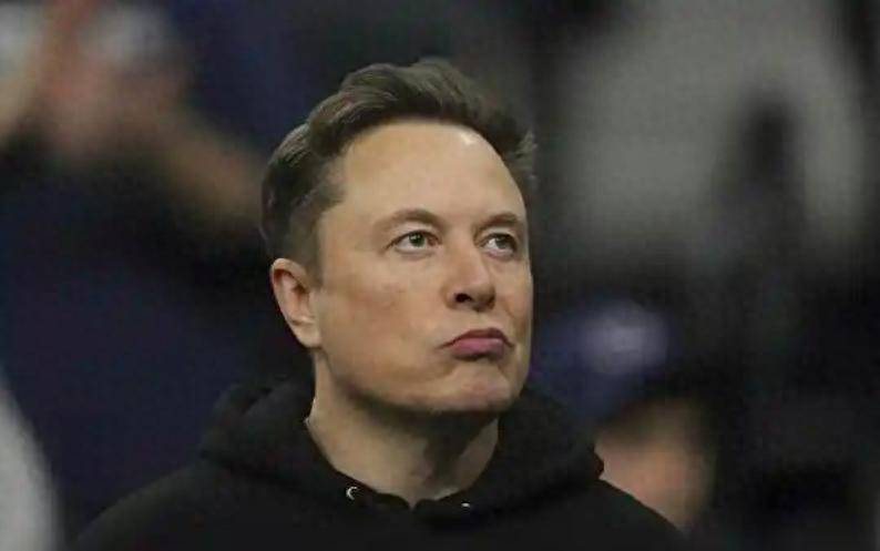 马斯克：未来3-7年普通人最难熬！