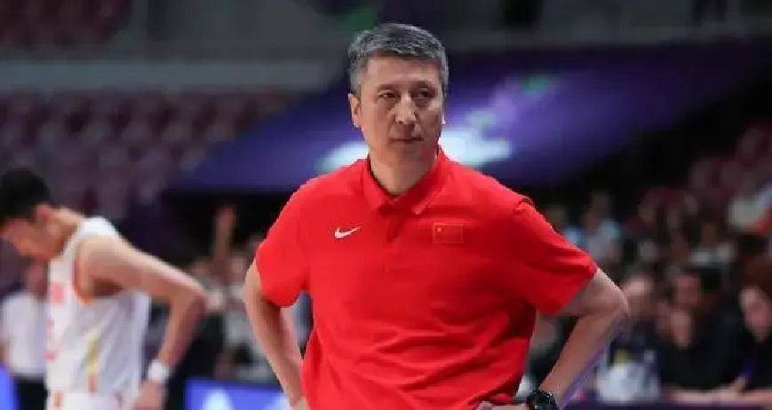 出线生死战！中国男篮连碰日台两队，缺周琦如何破日本“小快灵”？