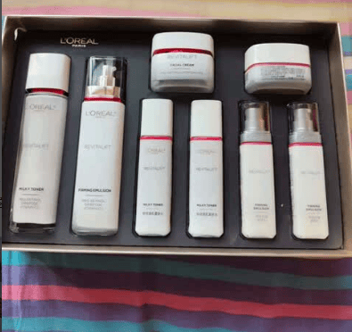 3.8妇女节送什么礼物最合适？十大女生喜欢的礼物排行榜，贴心不踩雷