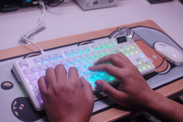 黑爵MK87 PRO无线机械键盘评测：匠心调校，打造指尖的艺术品