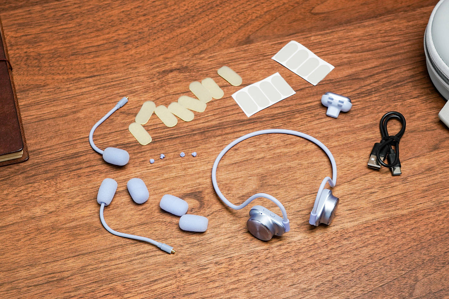 弱水时砂SpeakFeel:底大一级压死人,把音响挂在耳朵上