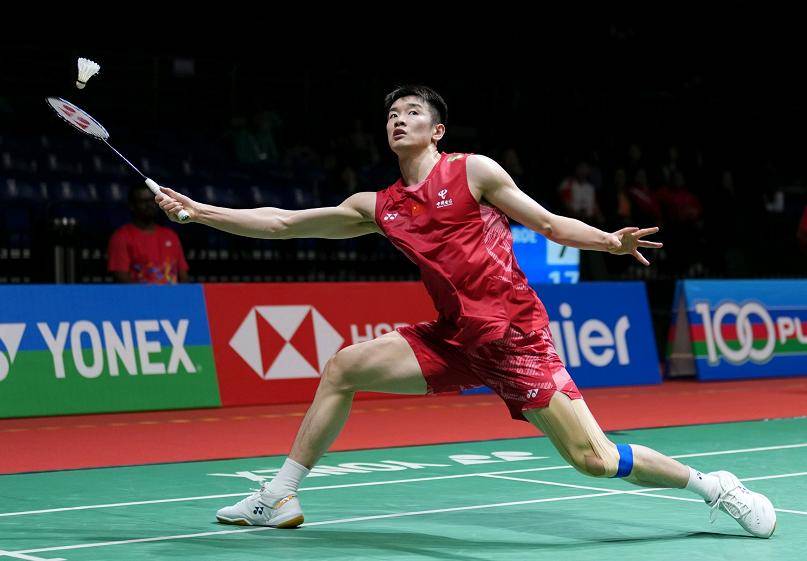 ��ʿ������ʫ�㷲����Ͻ���8ǿ �����в��н�͢