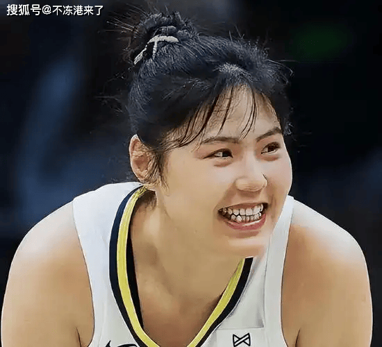 正式退出？无缘世预赛？李月汝发声，身体条件曝光，宫鲁鸣看懂了