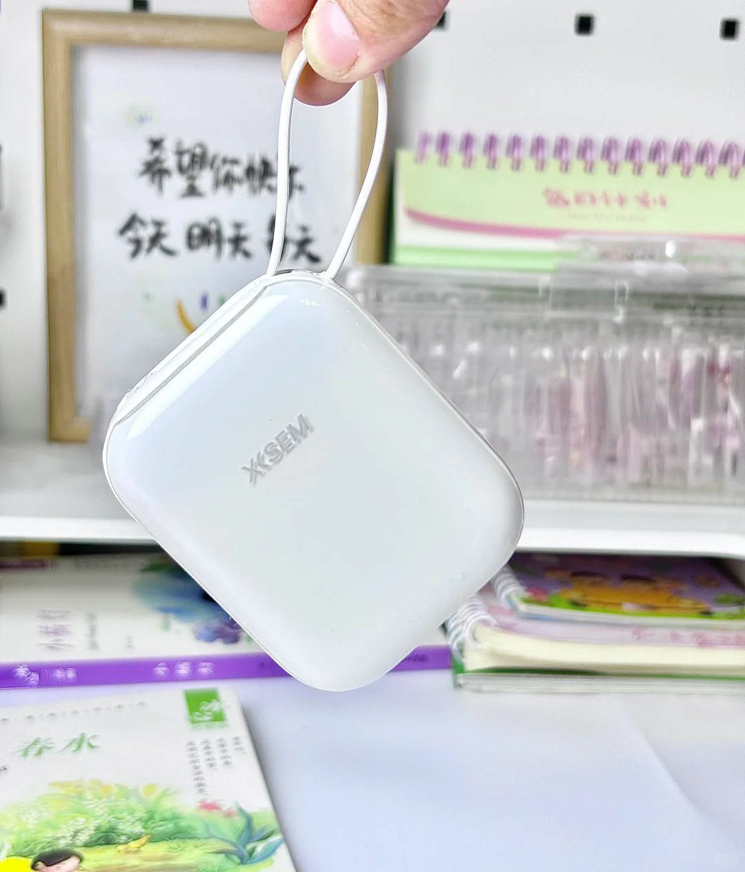 苹果充电宝推荐什么牌子？实测10款苹果充电宝不伤电池品牌，磁吸稳上飞机