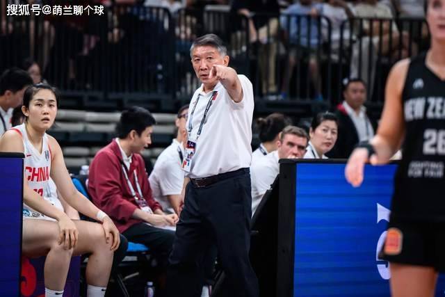 不会下课？遭3核心质疑后，女篮队长发声，力挺宫鲁鸣，韩旭表态