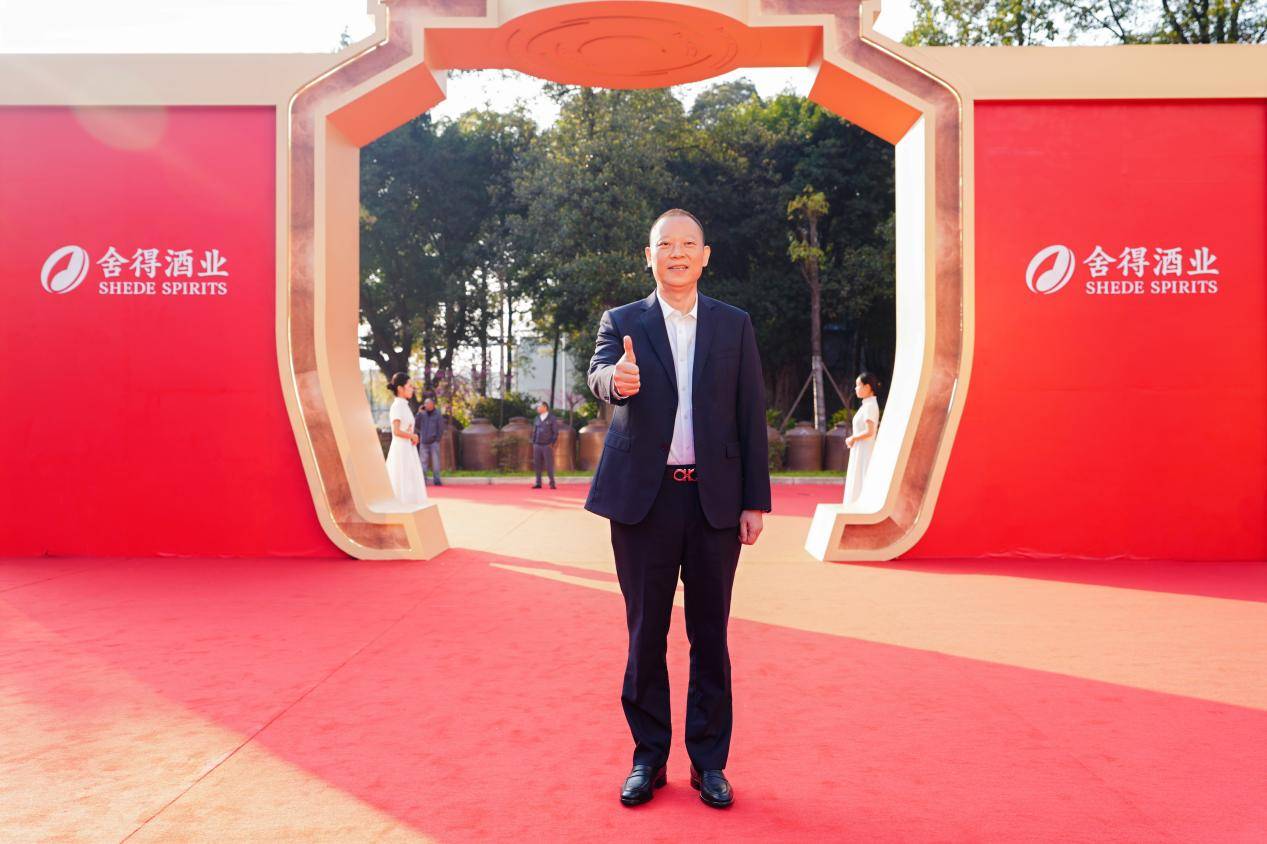 5e872925cc14d8025b346123ba9ba8a0