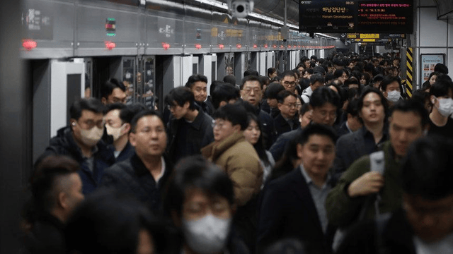 图片[2]-物质越富越不快乐？韩国幸福指数三连跌，问题出在哪？ -华闻时空