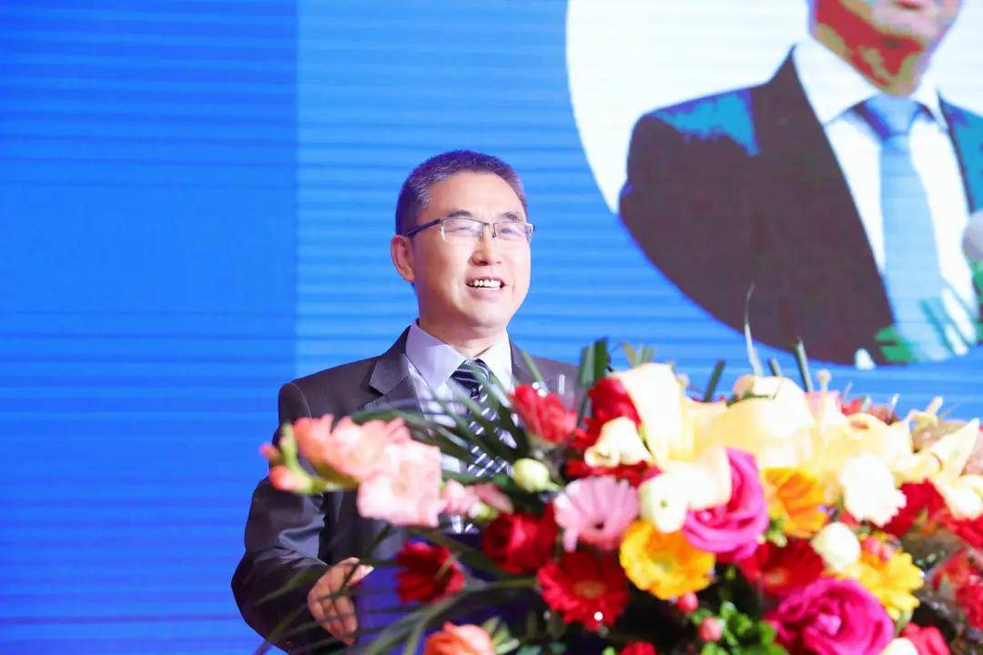 涂视野丨粤聚合力，涂绘新篇！广东涂料高擎“创新、协同、绿色”大旗破局开新 