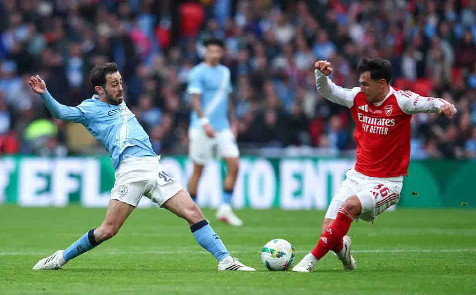 曼城核心中场今夏必走，巴萨尤文巴黎争夺战激烈