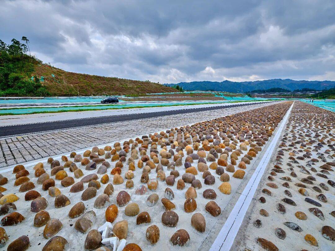 国内首个!探秘“路空一体”国家级测试基地(图5) 国内首个!探秘“路空一体”国家级测试基地(图5)