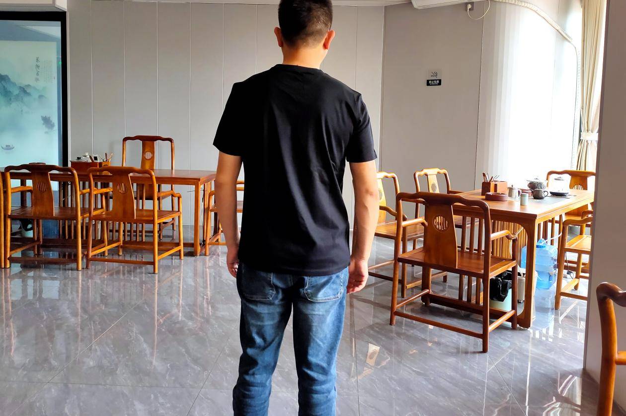 重装越野VBREX 六防T恤，户外运动告别油污臭汗还舒适透气