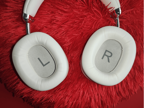 千元头戴新标杆：南卡（NANK）Show灵动屏，舒适与音质的双重革命