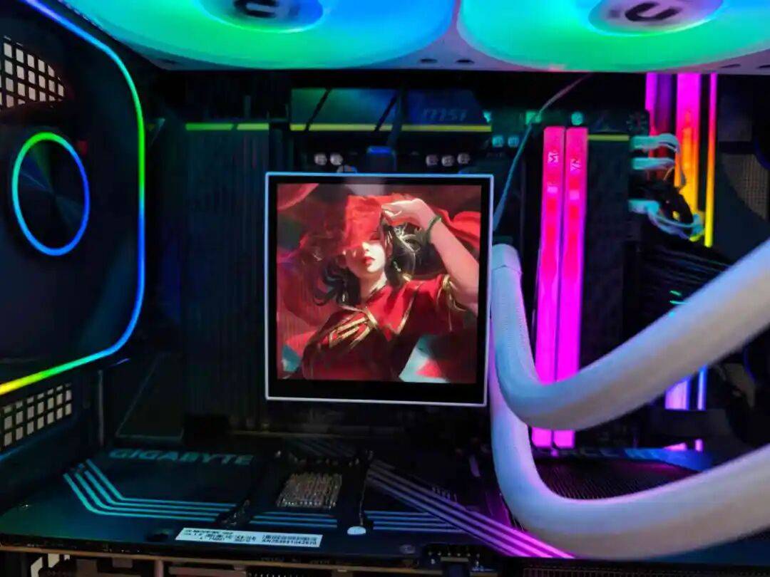 还好没盲目买,爱国者星璨辰Air实测:颜值散热双在线桌面小钢炮