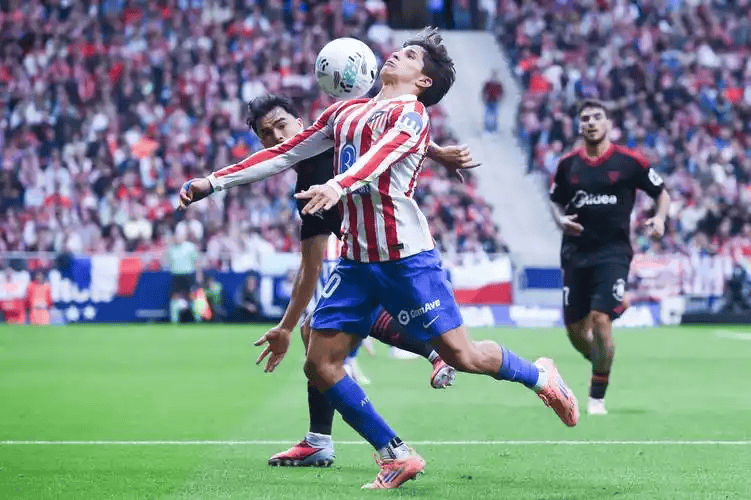 巴萨主场迎战马竞 西班牙德比巅峰对决