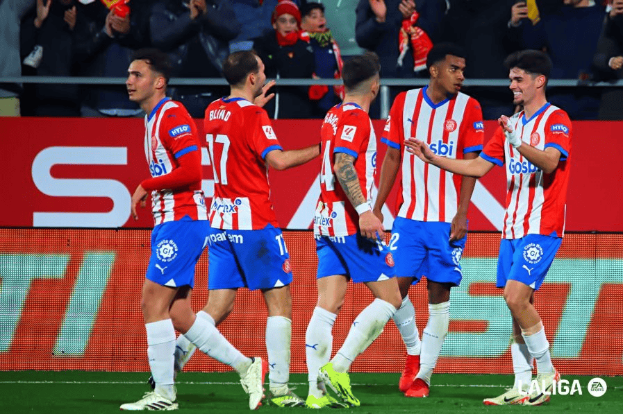 足坛冷门一夜!皇马1-1翻车!罗马3-0大胜,西汉姆联4-0逃离降级区