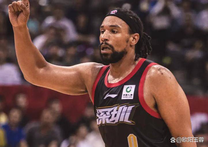 广东赶往杭州！徐杰满眼疲劳崔永熙很兴奋，麦考尔很自信十分淡定