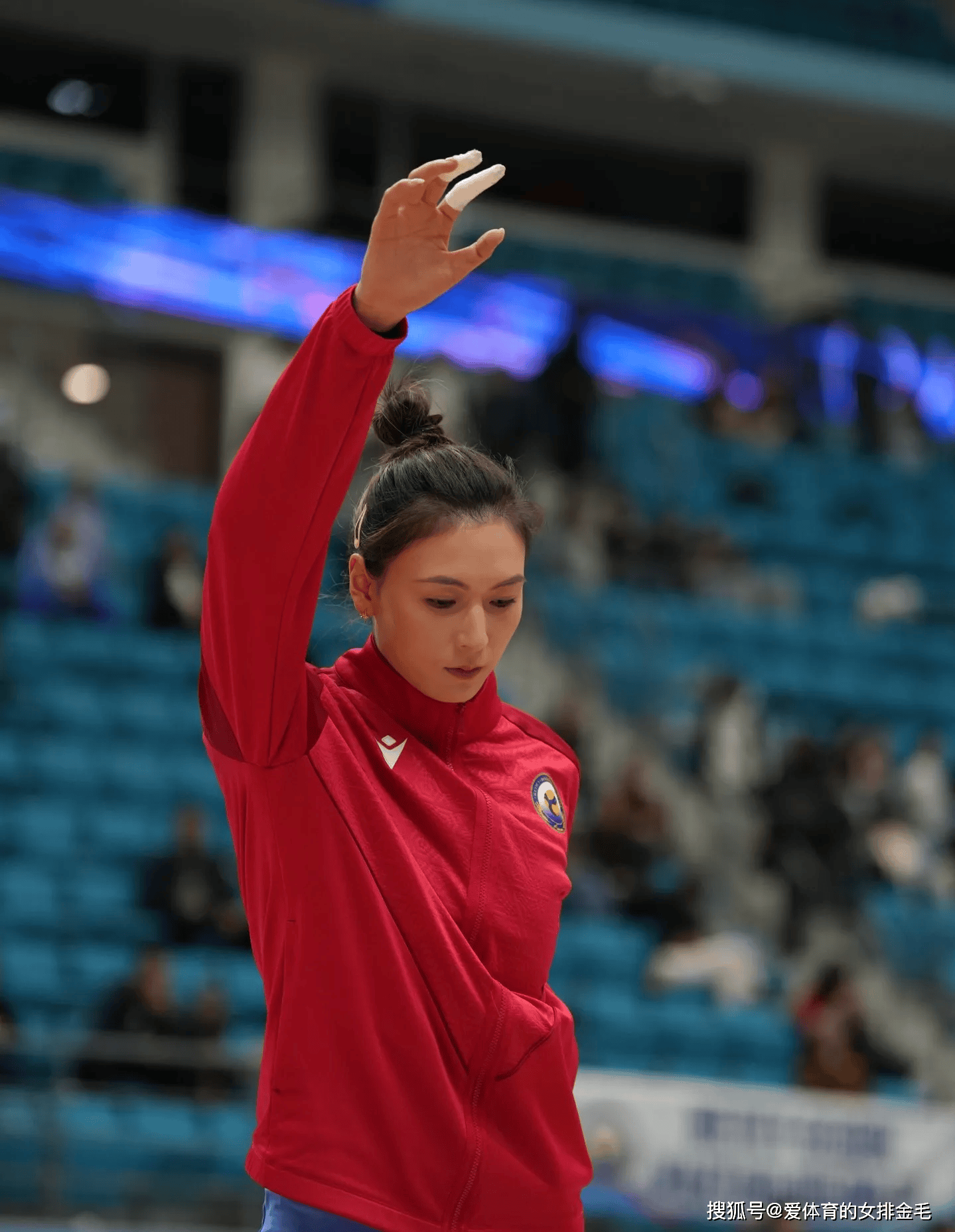 留洋加冕双冠王！缪伊雯爆发，留洋表现佳，亚冠再战北京成试金石