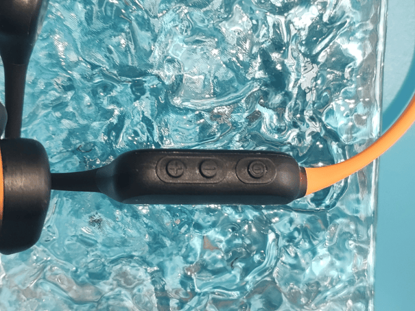 专业泳者的水下声伴-wedoking Fire 专业游泳骨传导耳机实测评测