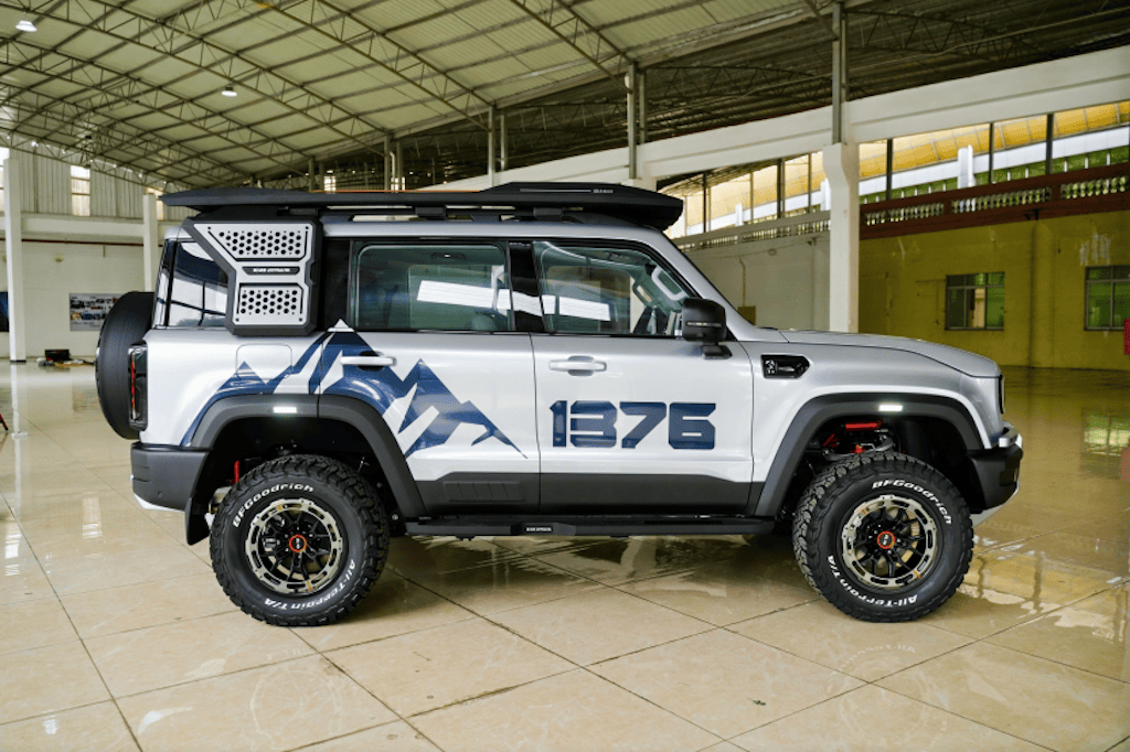 三重进阶 一步到位！BJ40增程推出珠峰山境官方套件977.png