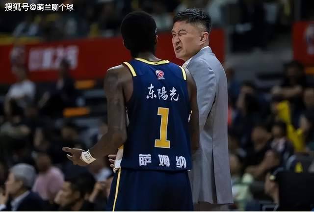 离队之人是他！广东官宣，原因出炉，季后赛4外援搞定，杜锋拼了
