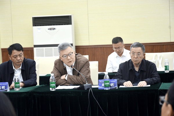 全国首款涪陵非遗榨菜精酿啤酒正式亮相(图6)