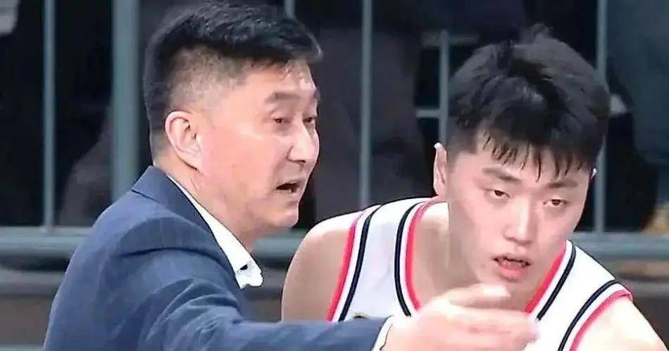破案！广东为何不敌北京队的原因揭晓，媒体人：有一优势杜锋未用