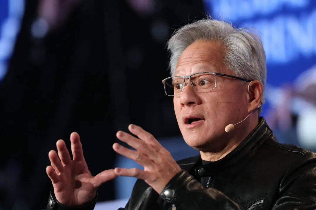 黄仁勋：不卖顶级AI芯片，但要留在中国市场！