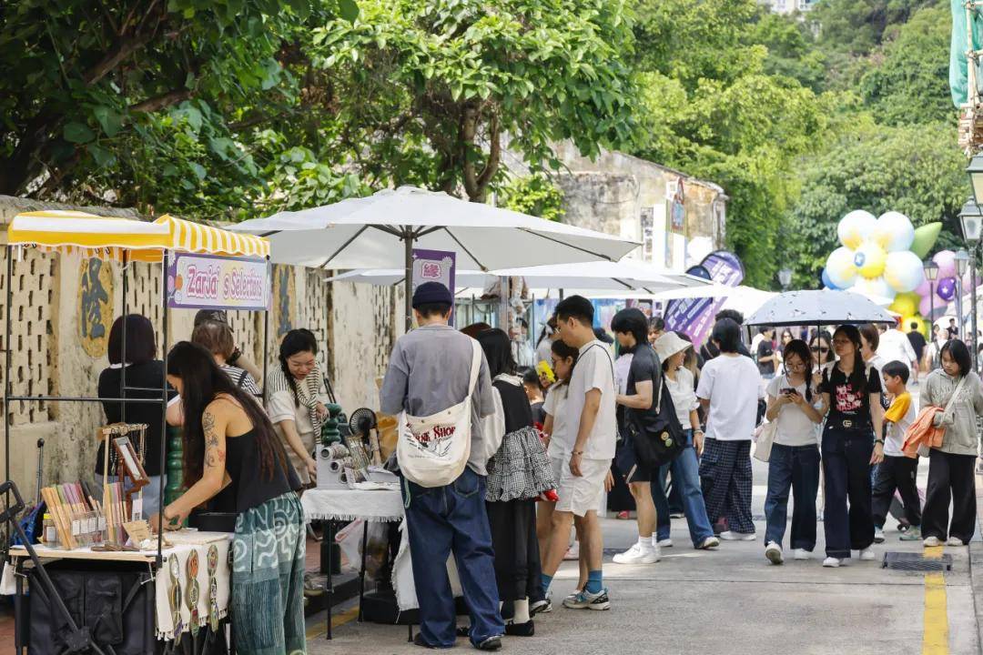 五一长假期 内地入境澳门旅客创单日新高，较去年同期上升2.7%(图6)