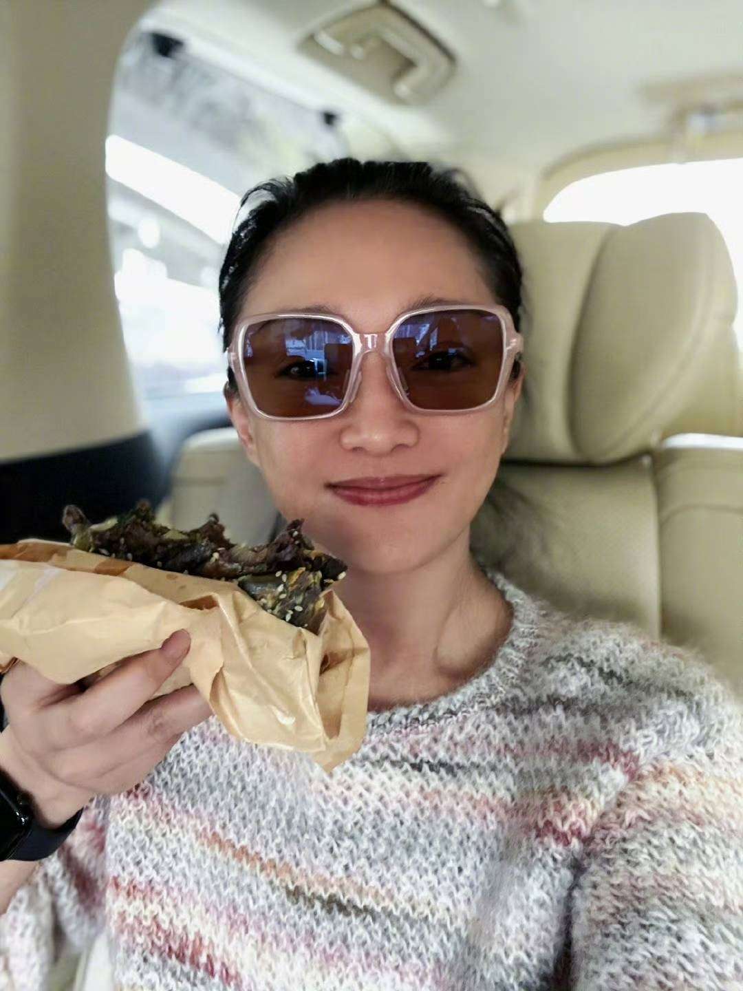 原创            51岁周迅减肥太拼！一顿饭吃满60分钟，解馋不胖的秘诀藏在“慢”里？