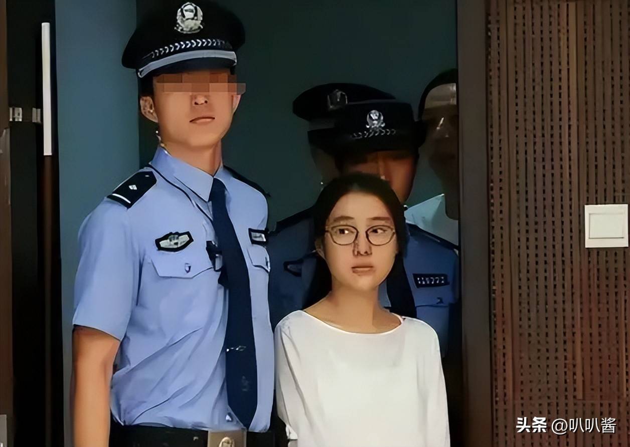 郭美美 微博 炫富_郭美美炫富事件_郭美美假慈善骗钱事件