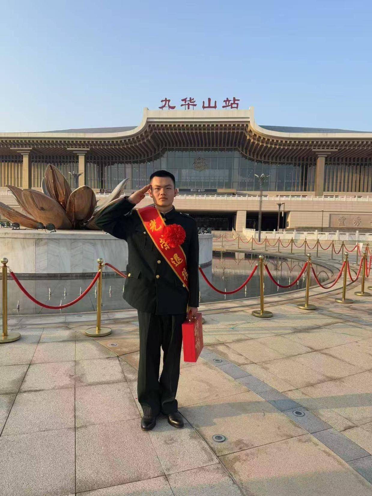 字节跳动如何评估视觉理解大模型？从技术框架到实习生视角