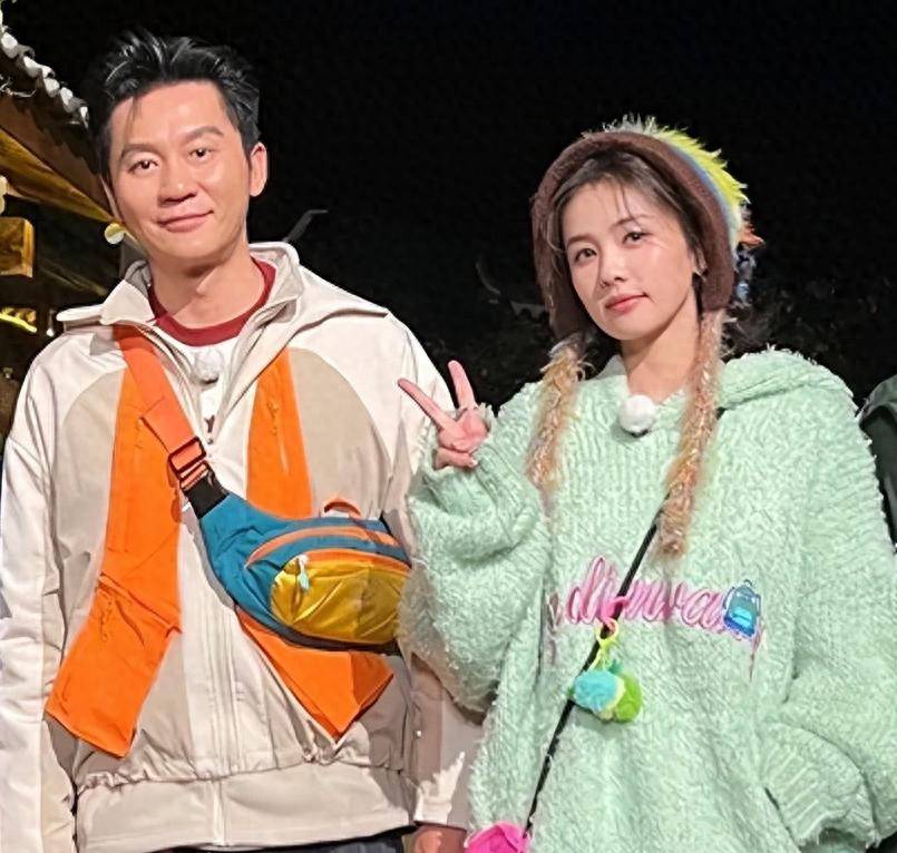 白鹿风波升级！本人掉粉20万评论区沦陷，网友质问为何欺负李晨