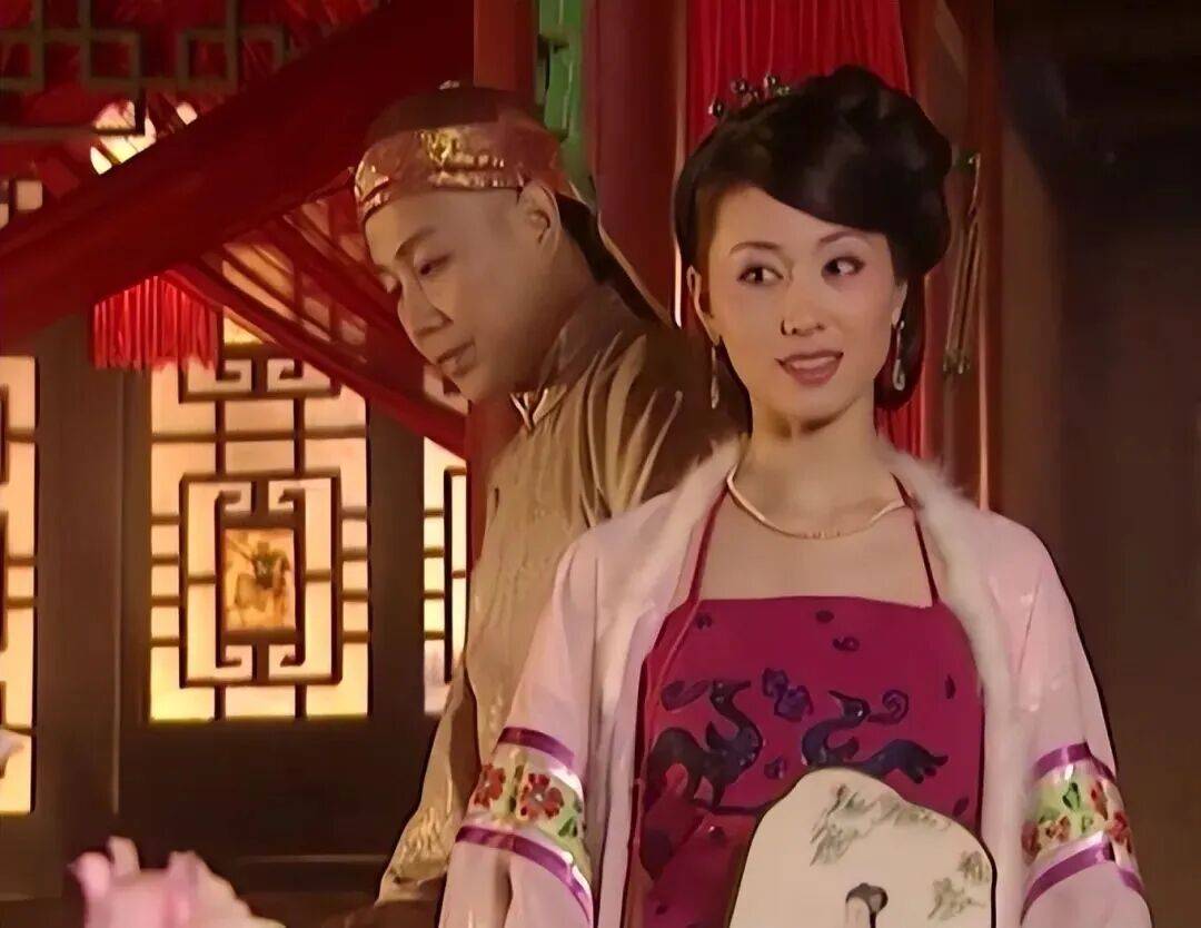 中国L模第一人,和丈夫离婚,与父亲决裂!如今49岁救赎自己