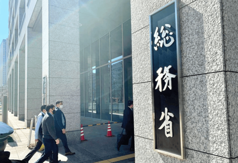 请输入图片描述