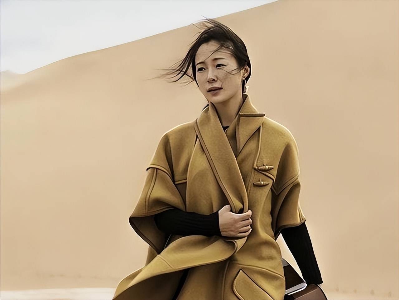 被称为顶级绿茶,出道26年争议不断,如今42岁看着却像24岁