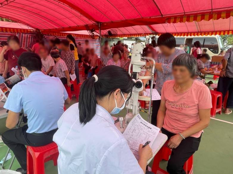 中山爱尔眼科六大“睛”彩行动点亮第31个全国爱眼日(图4)