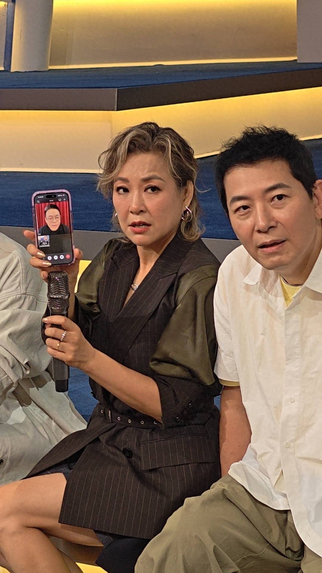 原创            孙浩被王菲邀请观看谢霆锋西安演唱会，其是王菲多年好友、监制《主角》主题曲