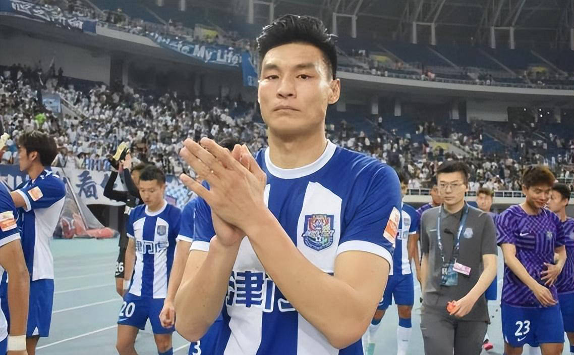 成都蓉城主力国脚中卫金敃友提前解约，加盟J联赛引发球迷意外